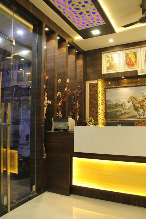 Hotel M.P Temples Inn Kumbakonam Bagian luar foto