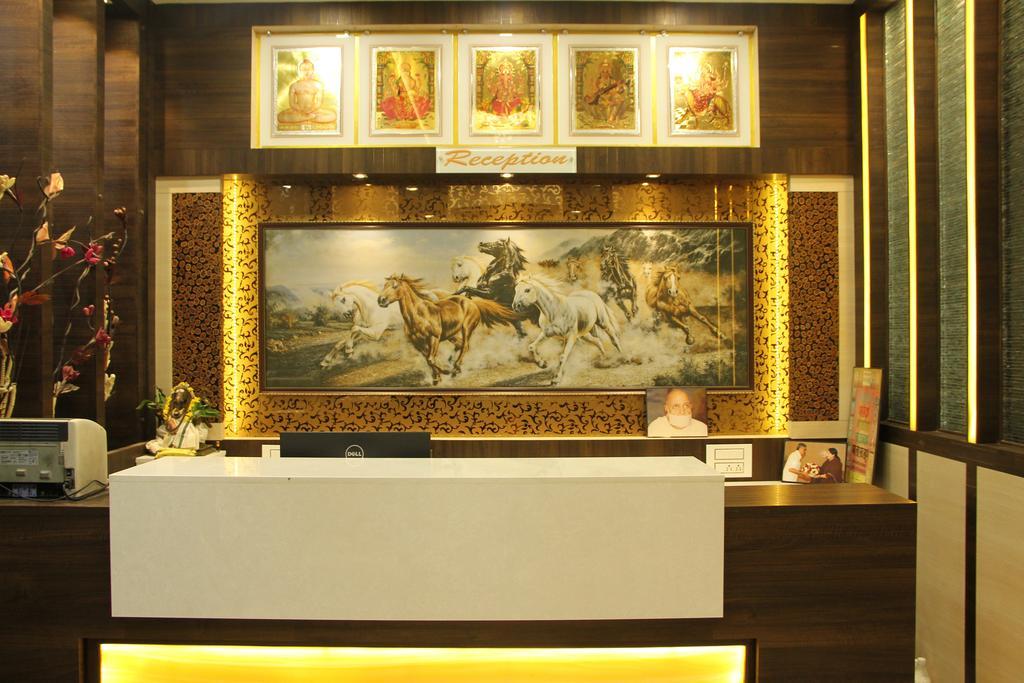 Hotel M.P Temples Inn Kumbakonam Bagian luar foto
