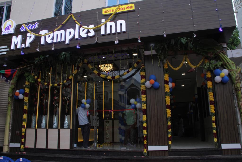 Hotel M.P Temples Inn Kumbakonam Bagian luar foto